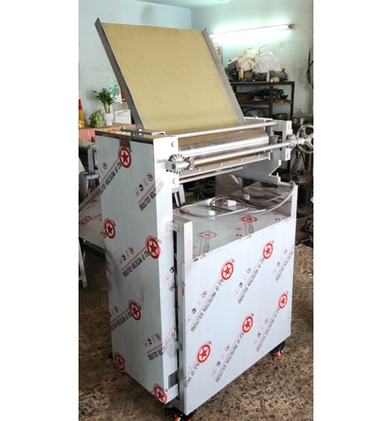 Máy cán bột bánh bao