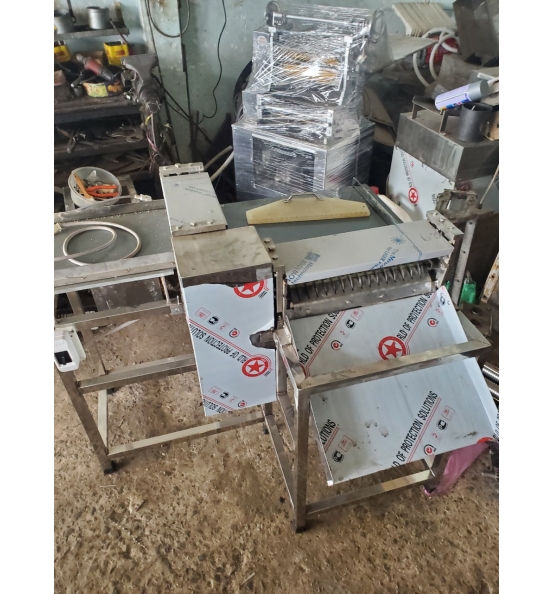 Máy cắt kẹo đậu phộng (kẹo lạc)